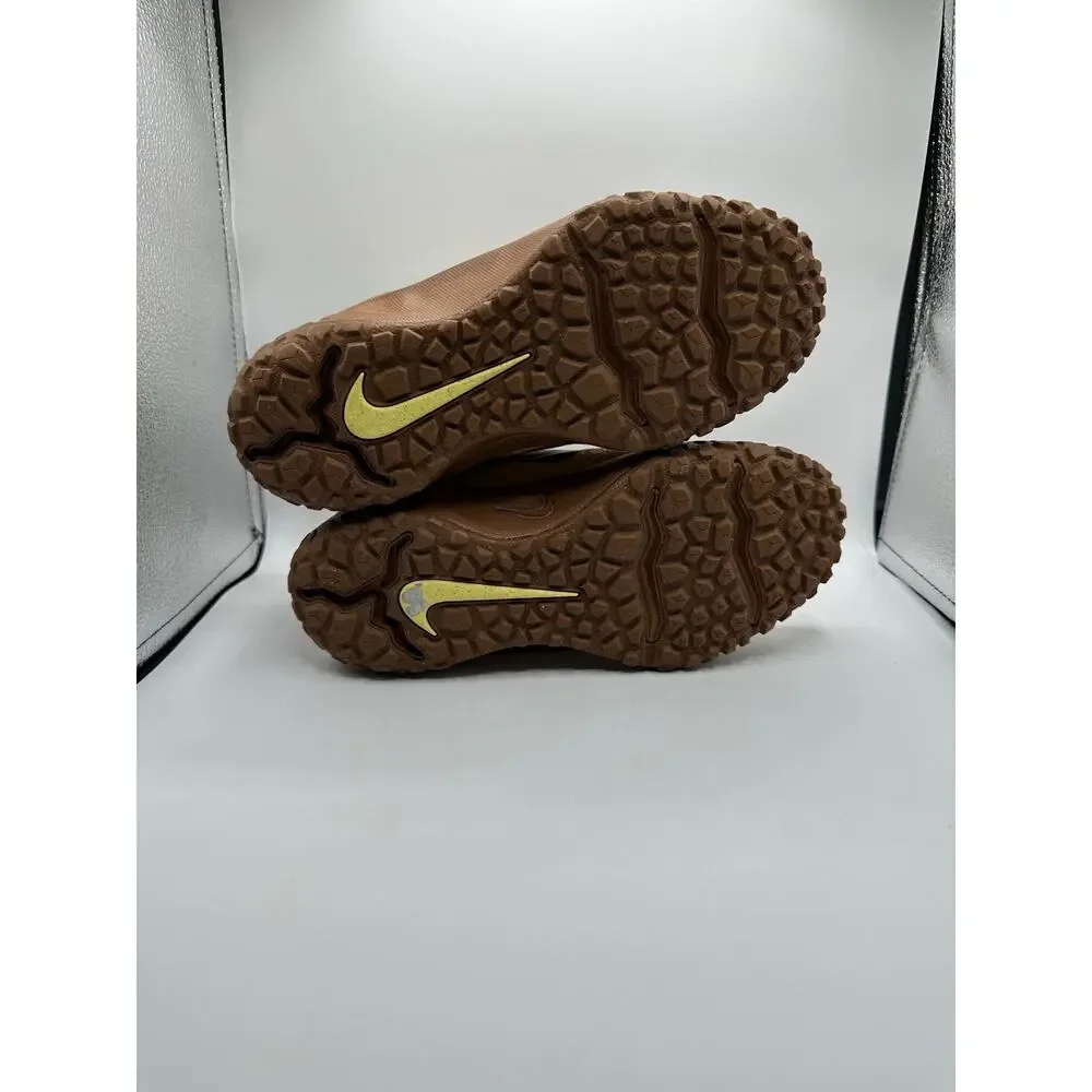 Nike Terrascout GS “Light British Tan” size 3.5y/5 women’s
